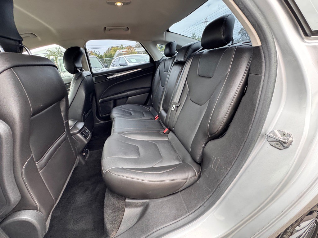 2014 Ford Fusion Image 11