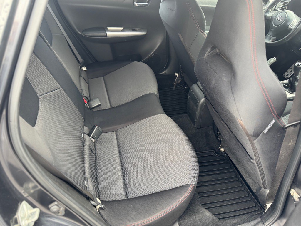 2010 Subaru Impreza Image 12