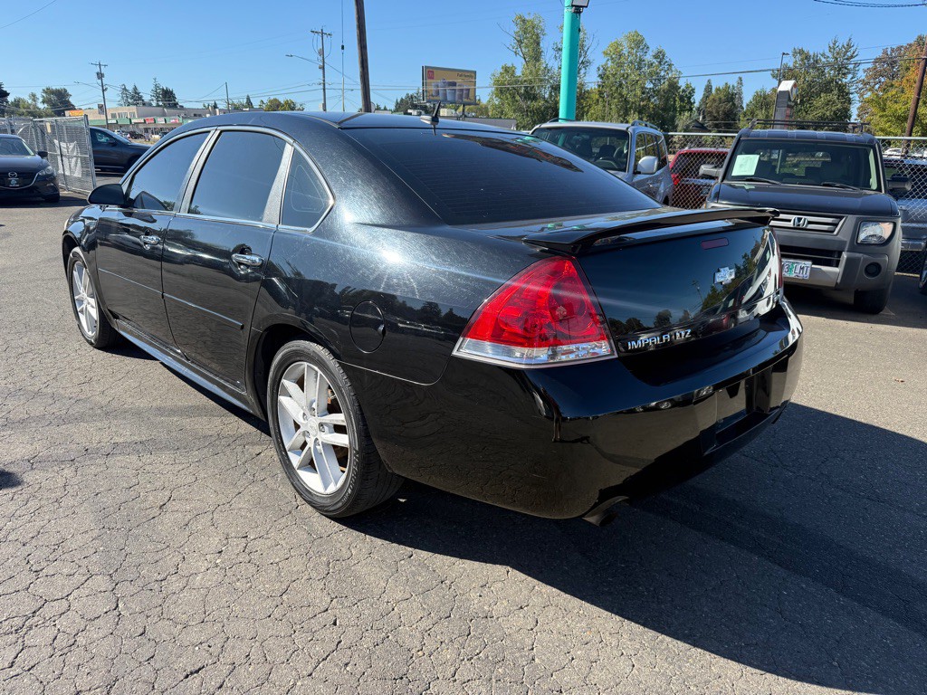 2014 Chevrolet Impala Image 2