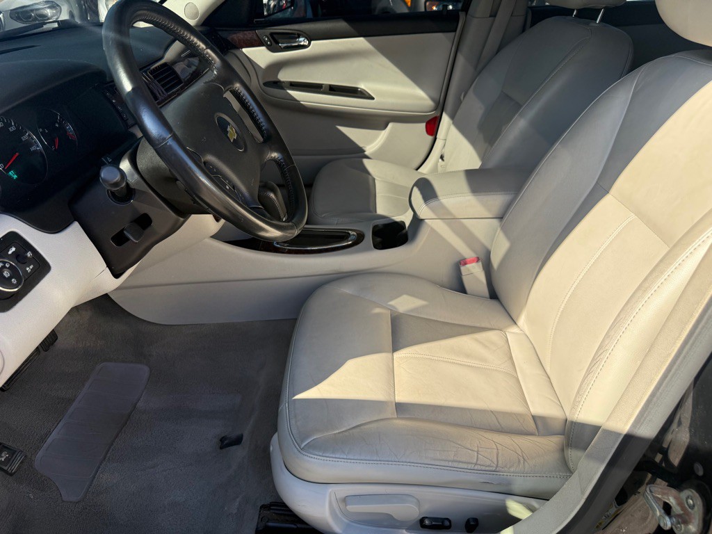 2014 Chevrolet Impala Image 5