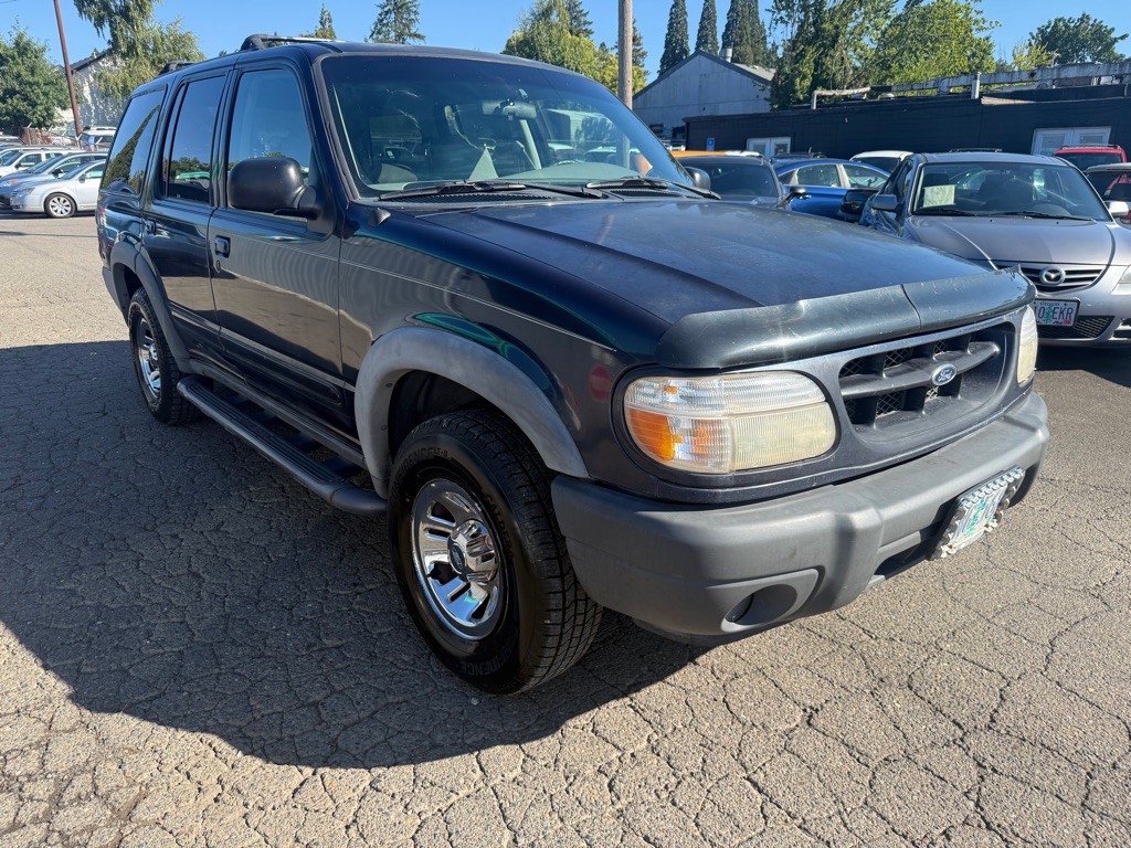 2000 Ford Explorer Image 5