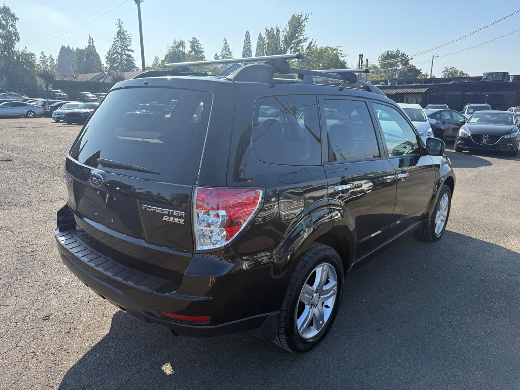2010 Subaru Forester Image 3