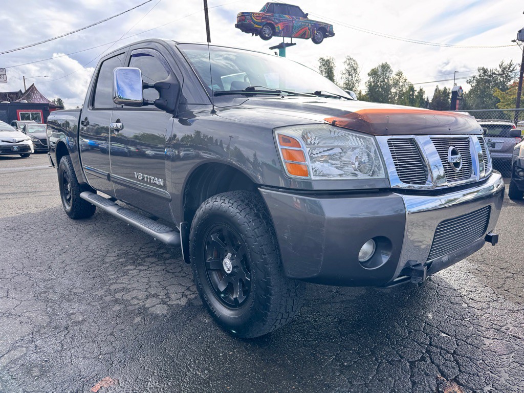 2005 Nissan Titan Image 7