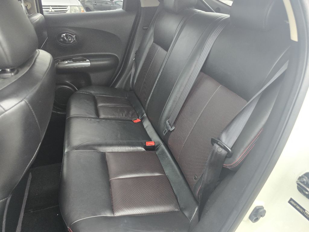 2012 Nissan Juke Image 12