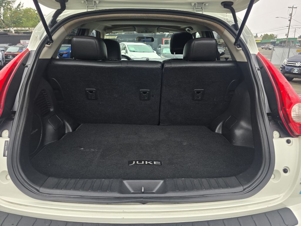 2012 Nissan Juke Image 14