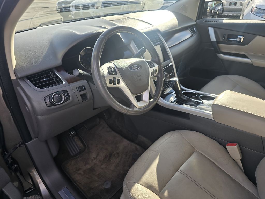 2014 Ford Edge Image 11