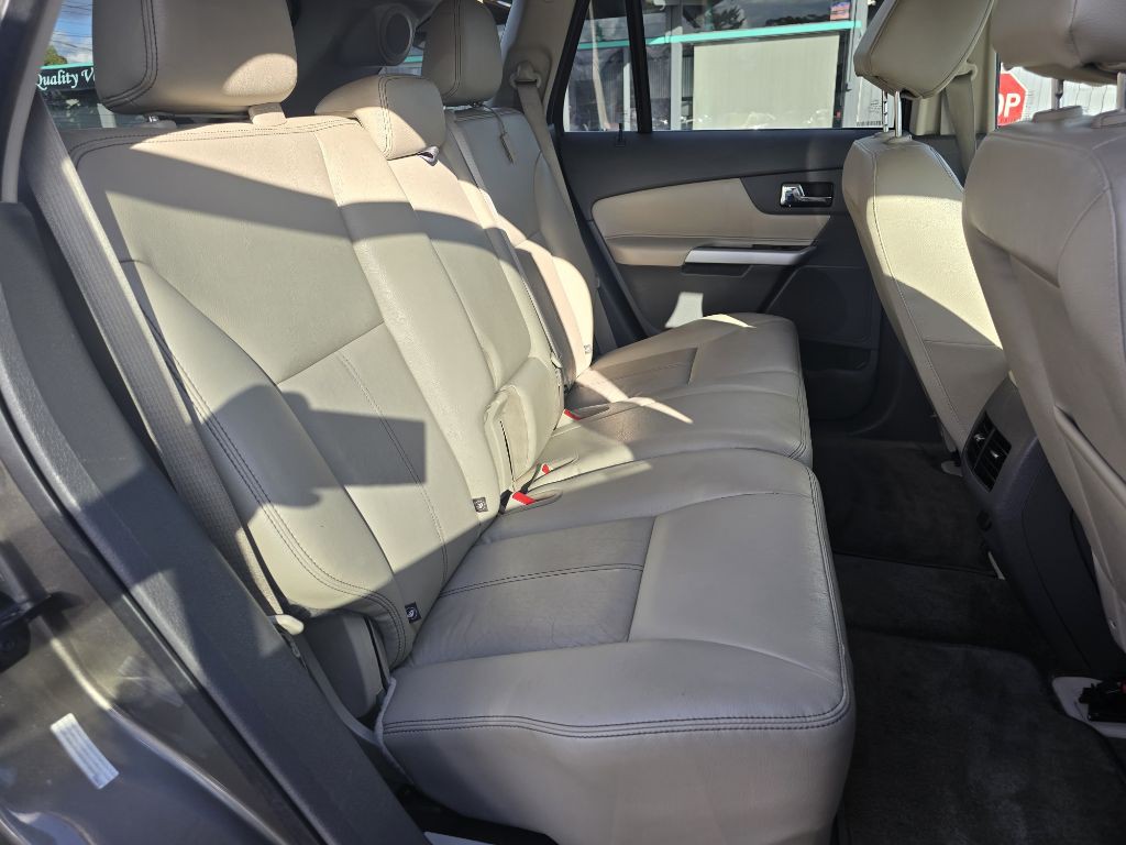 2014 Ford Edge Image 14
