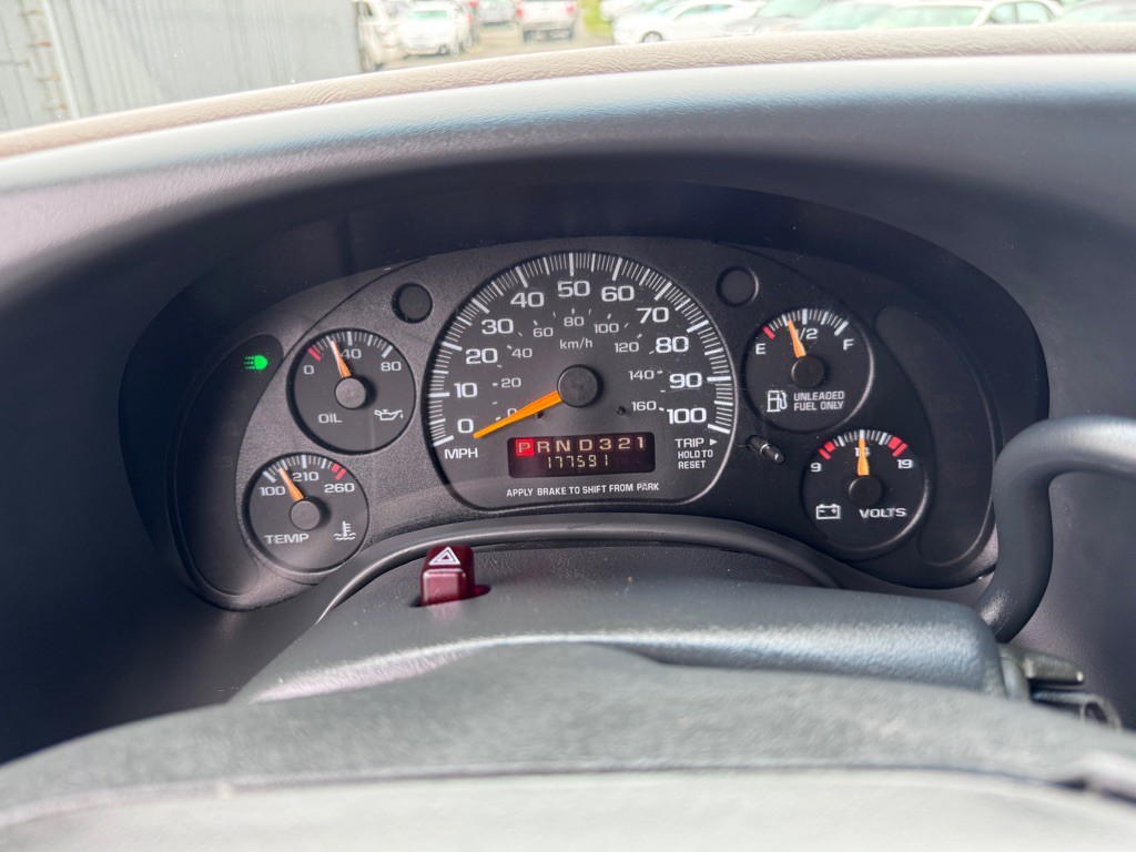 1997 Chevrolet Express Image 18