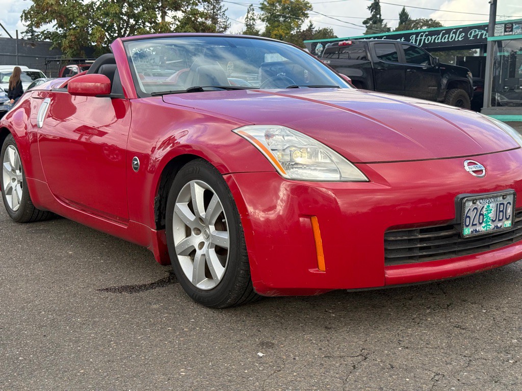 2005 Nissan 350Z Image 6