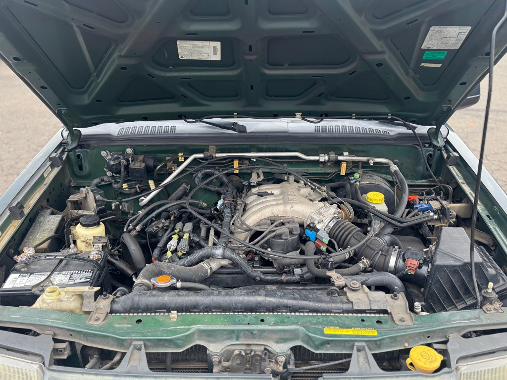 2001 Nissan Xterra Image 13