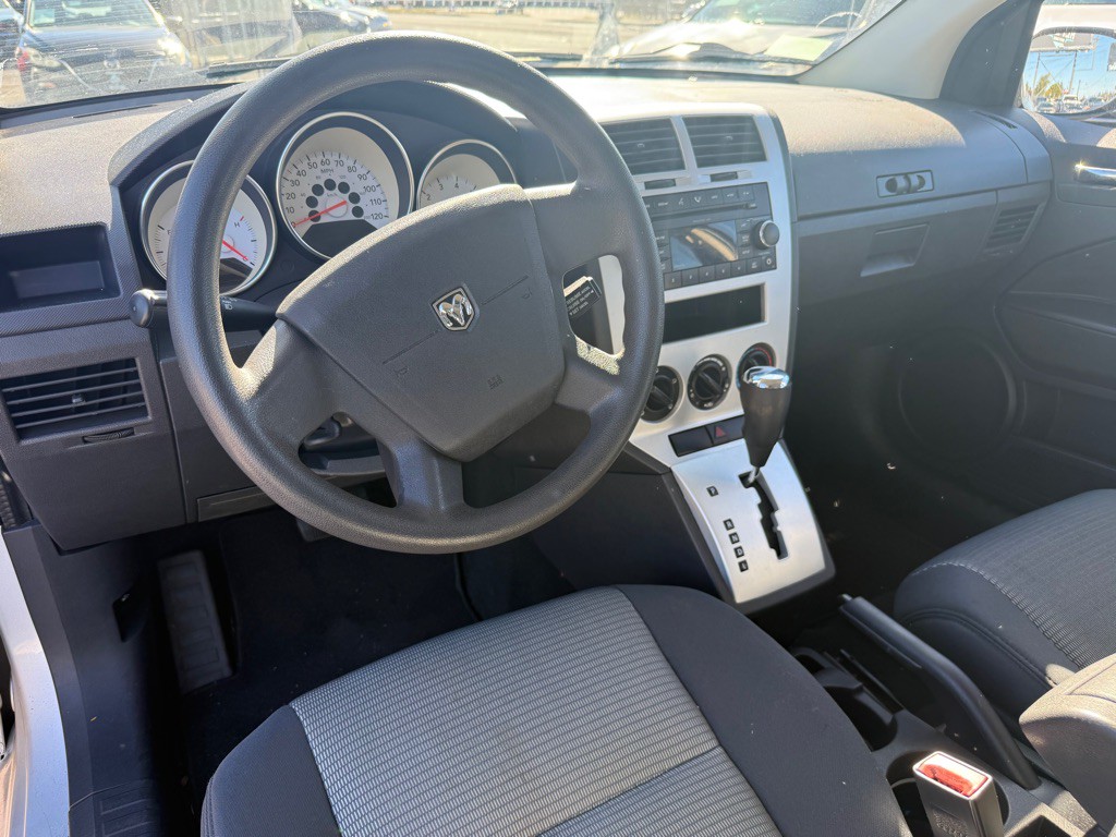 2009 Dodge Caliber Image 7