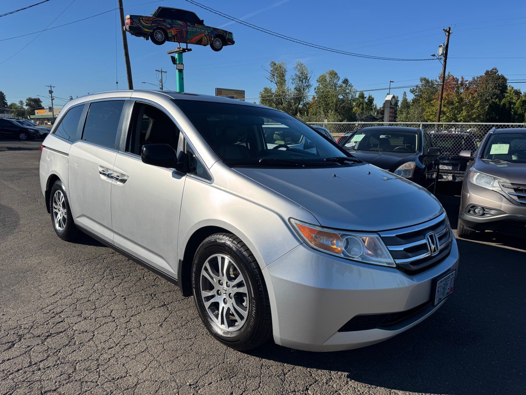 2011 Honda Odyssey Image 7