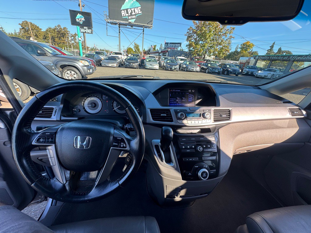 2011 Honda Odyssey Image 11