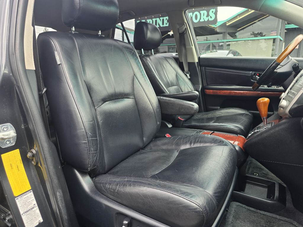 2005 Lexus RX Image 10