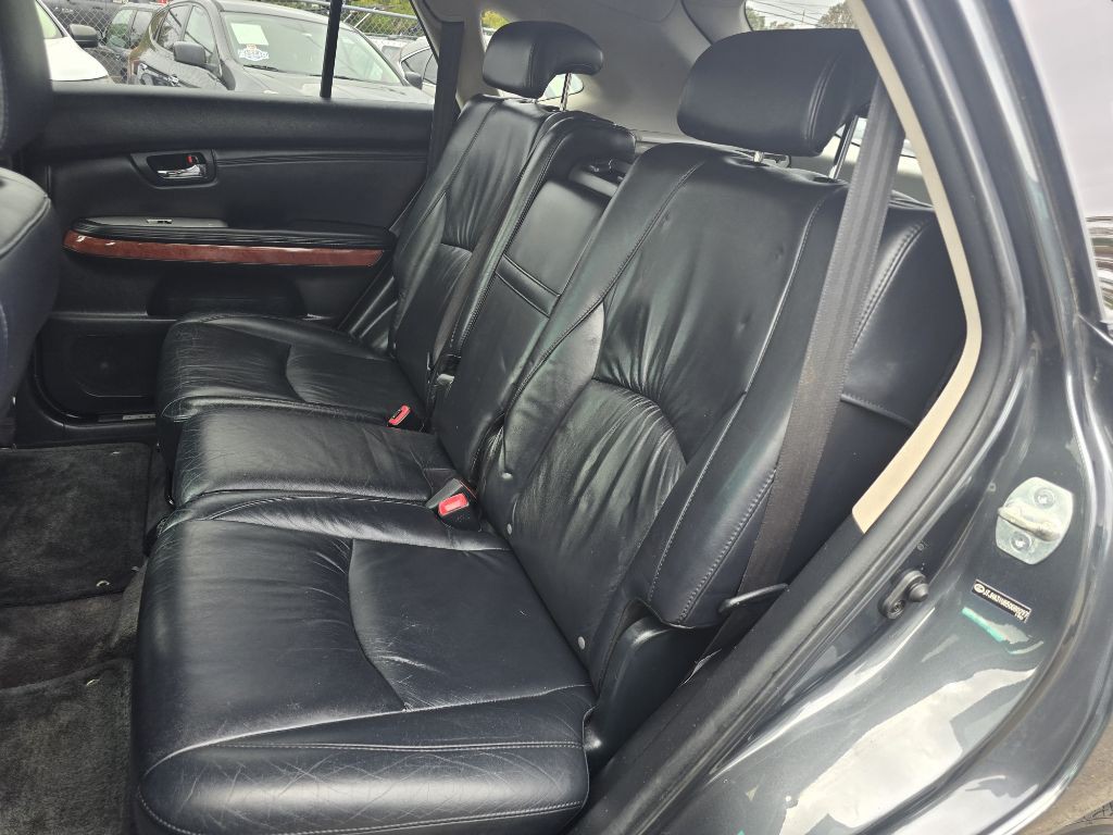 2005 Lexus RX Image 13