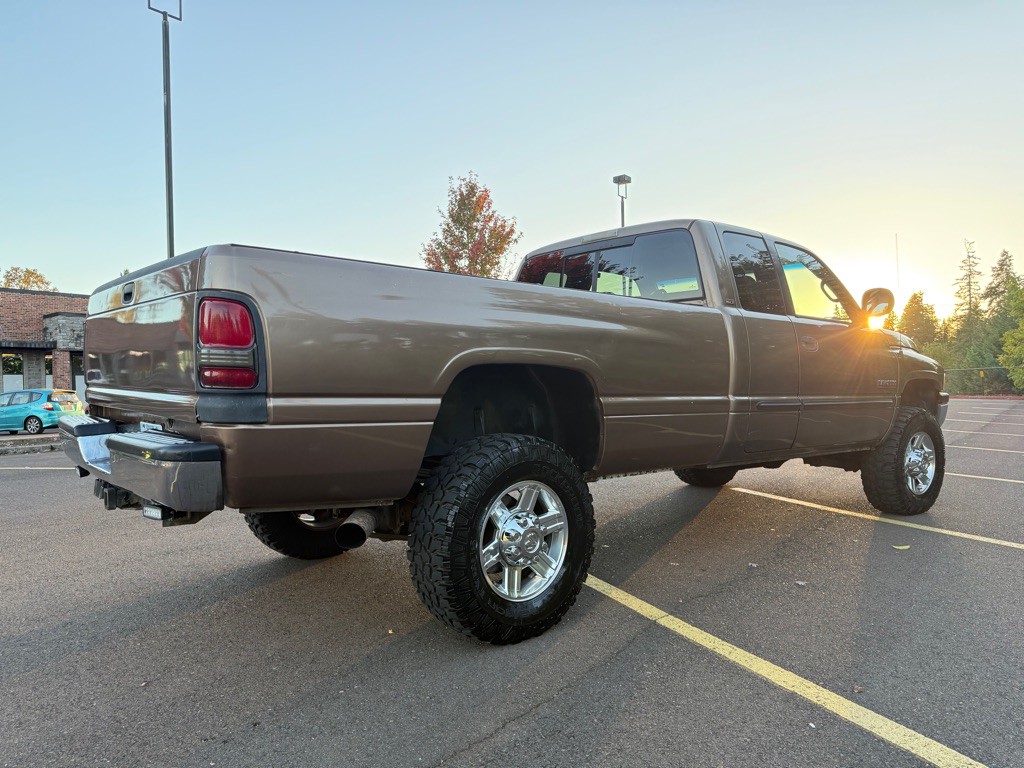 2001 Dodge Ram 2500 Image 6