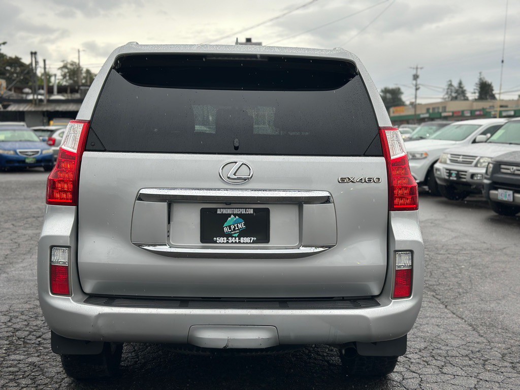 2012 Lexus GX Image 3