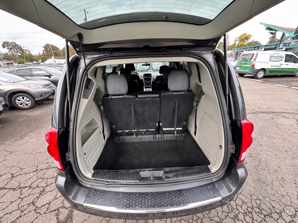 2017 Dodge Grand Caravan Image 16