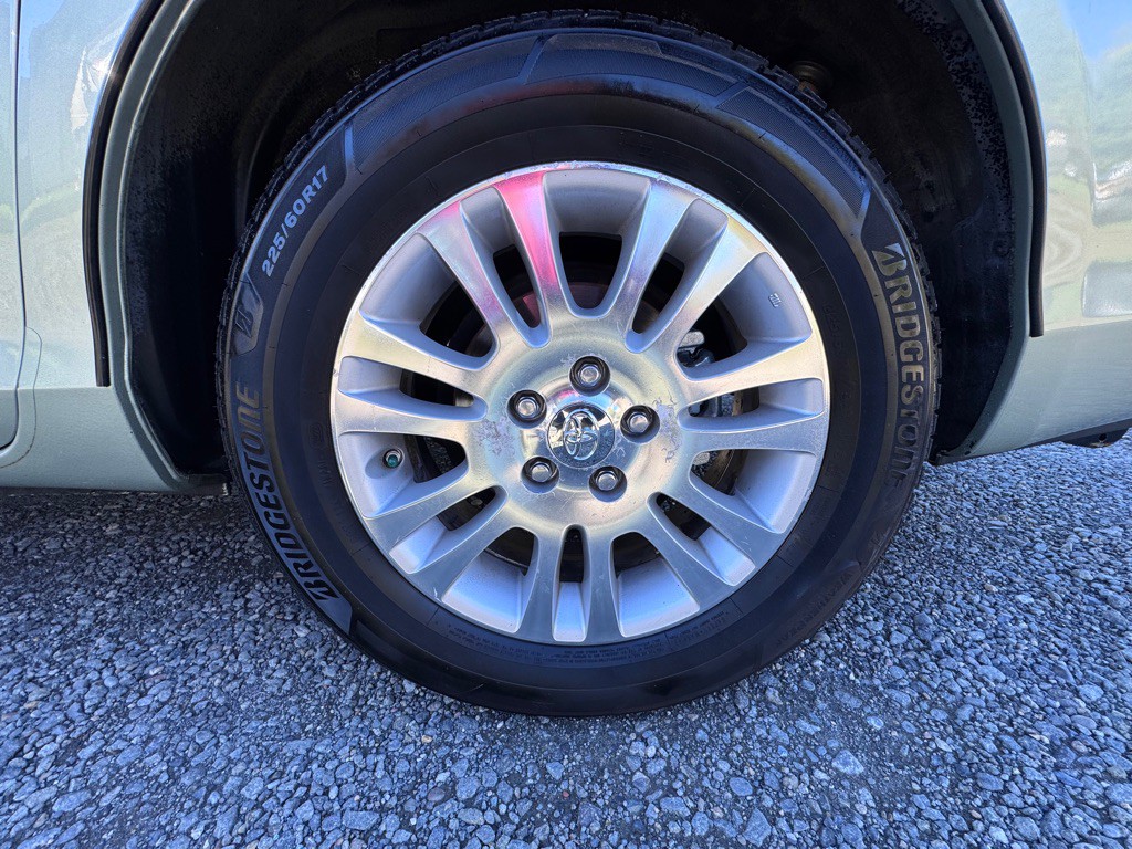 2007 Toyota Sienna Image 21