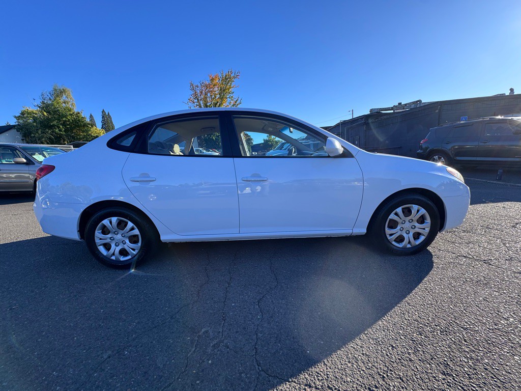 2010 Hyundai Elantra Image 6