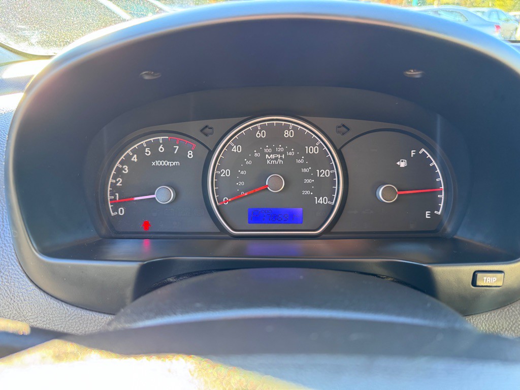2010 Hyundai Elantra Image 16