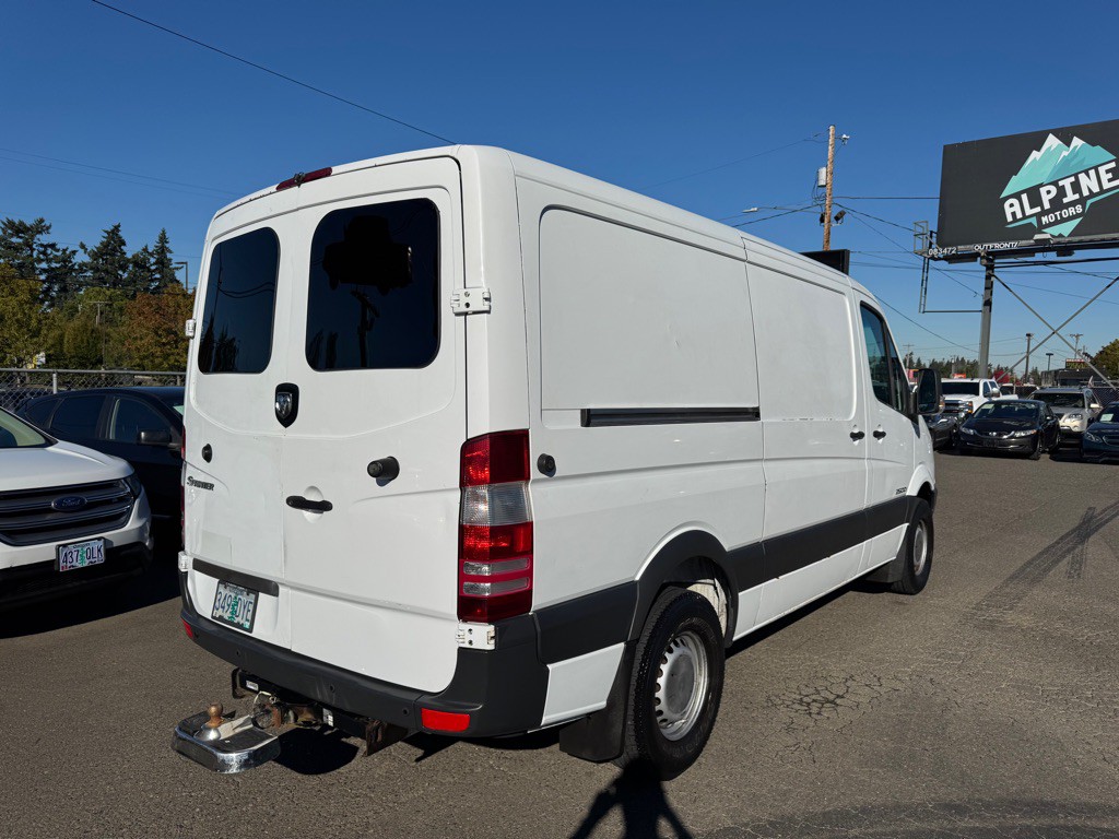 2007 Dodge Sprinter Image 4