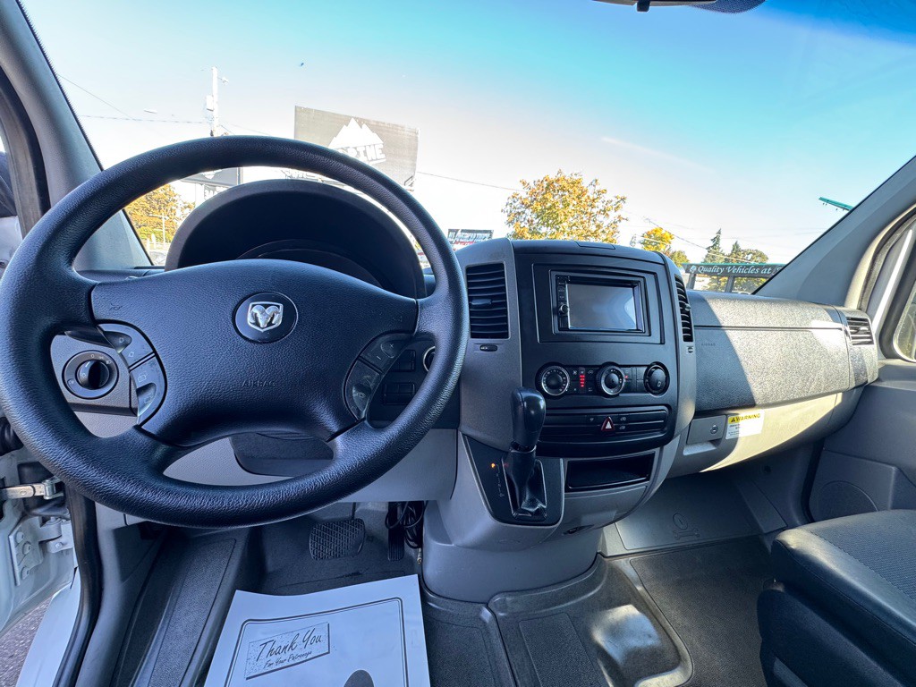 2007 Dodge Sprinter Image 10