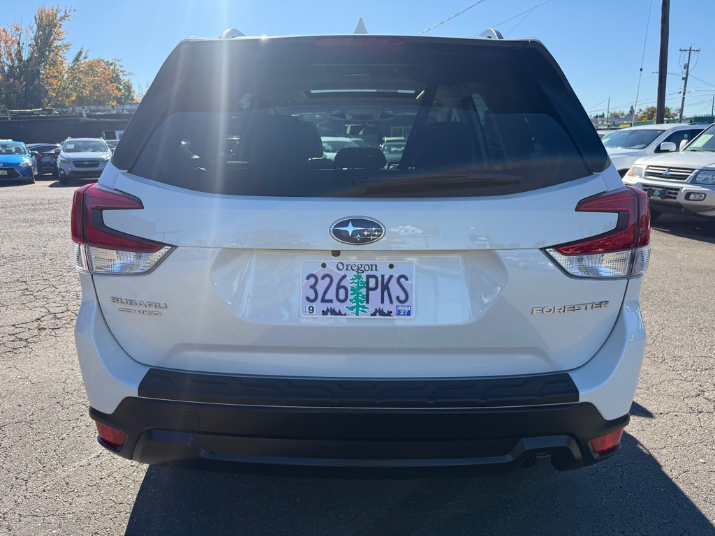 2022 Subaru Forester Image 4