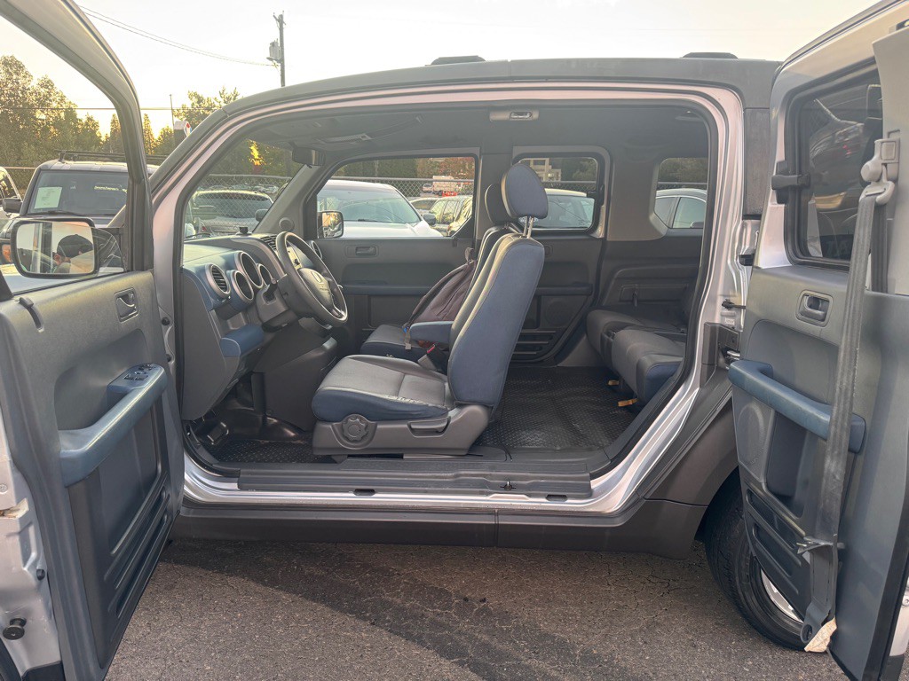 2003 Honda Element Image 8
