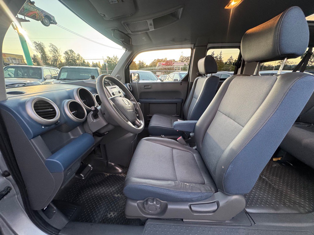 2003 Honda Element Image 9