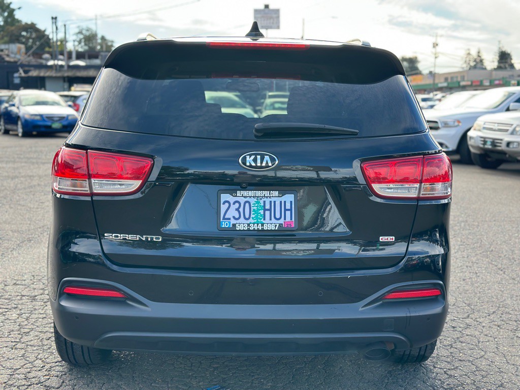 2016 Kia Sorento Image 3