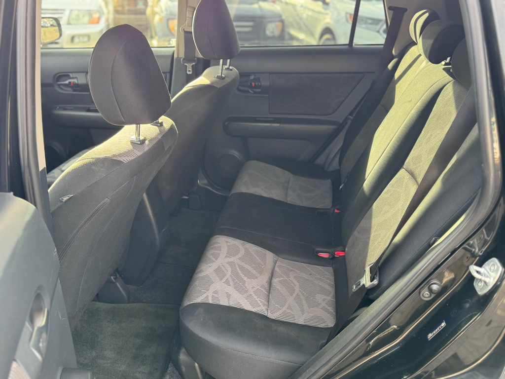 2013 Scion xB Image 8