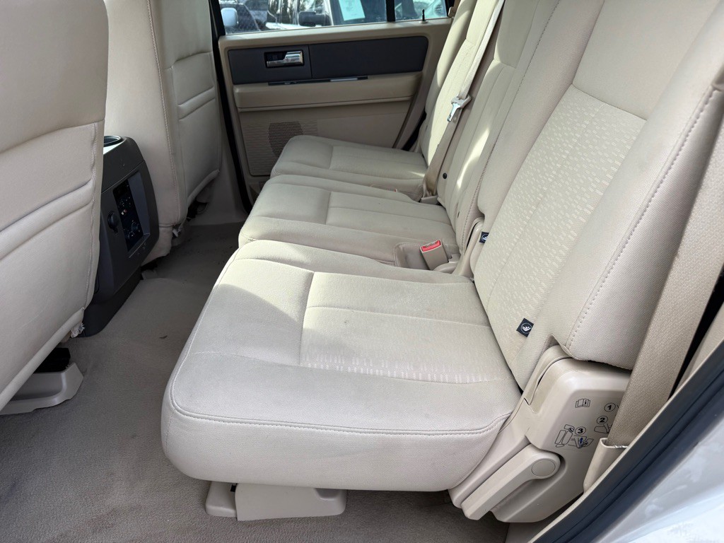 2007 Ford Expedition Image 6
