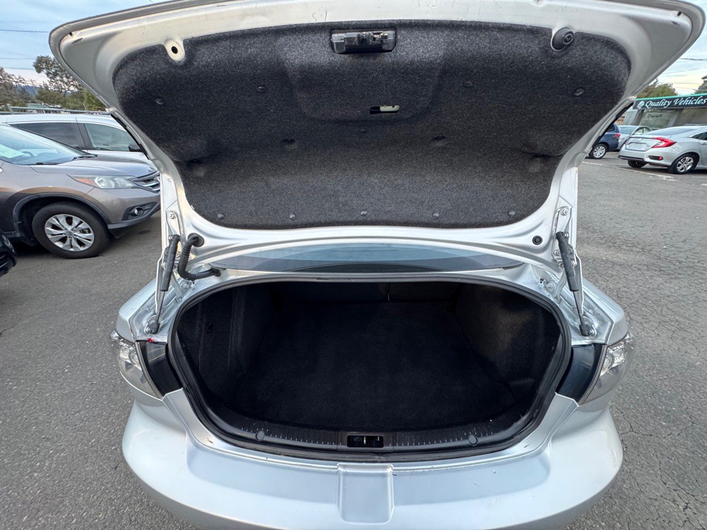2008 Mazda Mazda3 Image 12