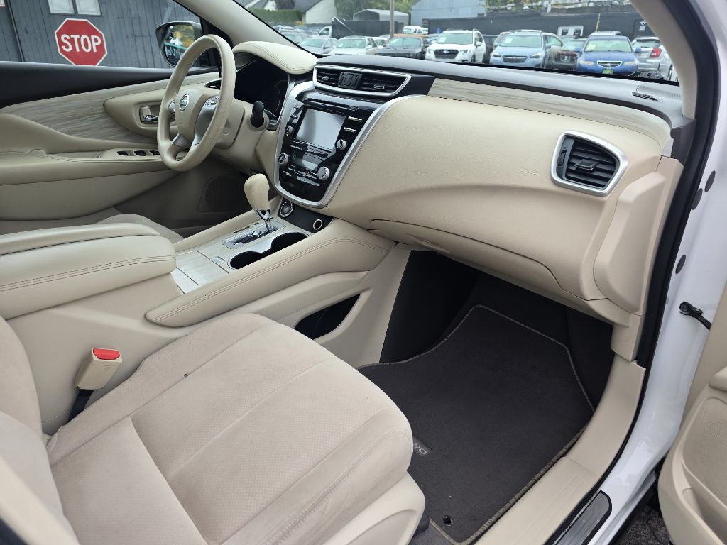 2016 Nissan Murano Image 12