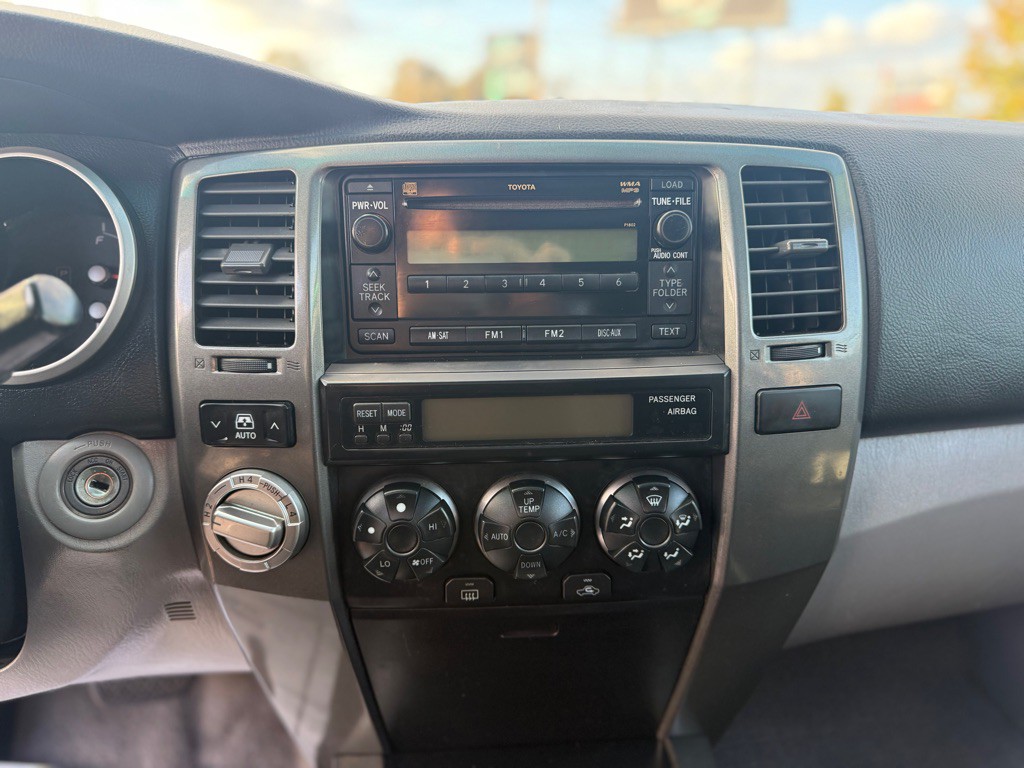 2007 Toyota 4Runner Image 10