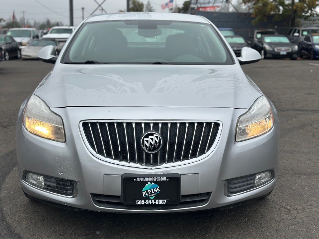 2011 Buick Regal Image 6