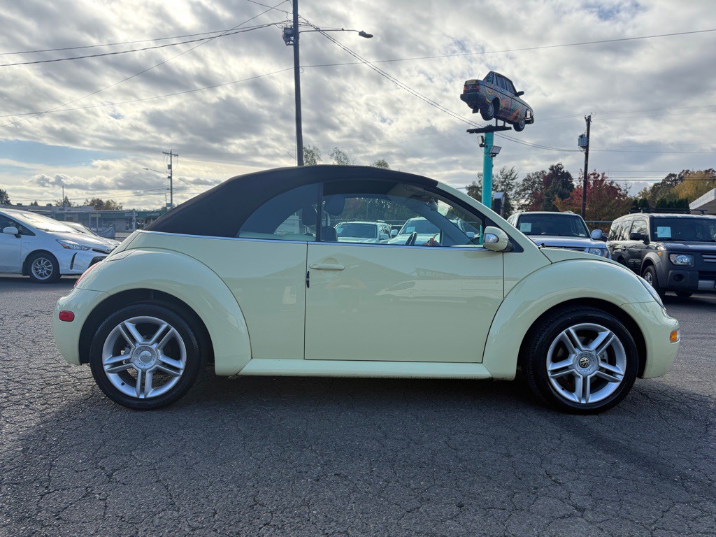2005 Volkswagen Beetle Image 6