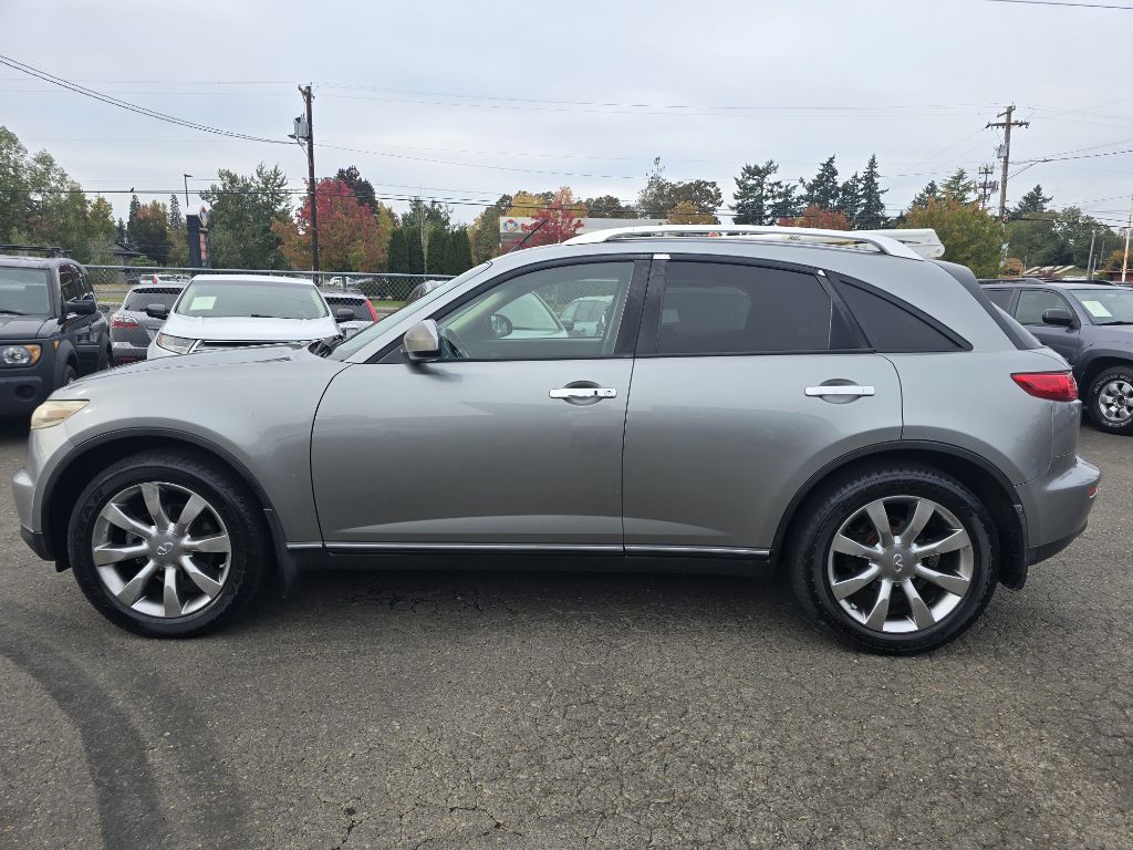 2004 INFINITI FX35 Image 2