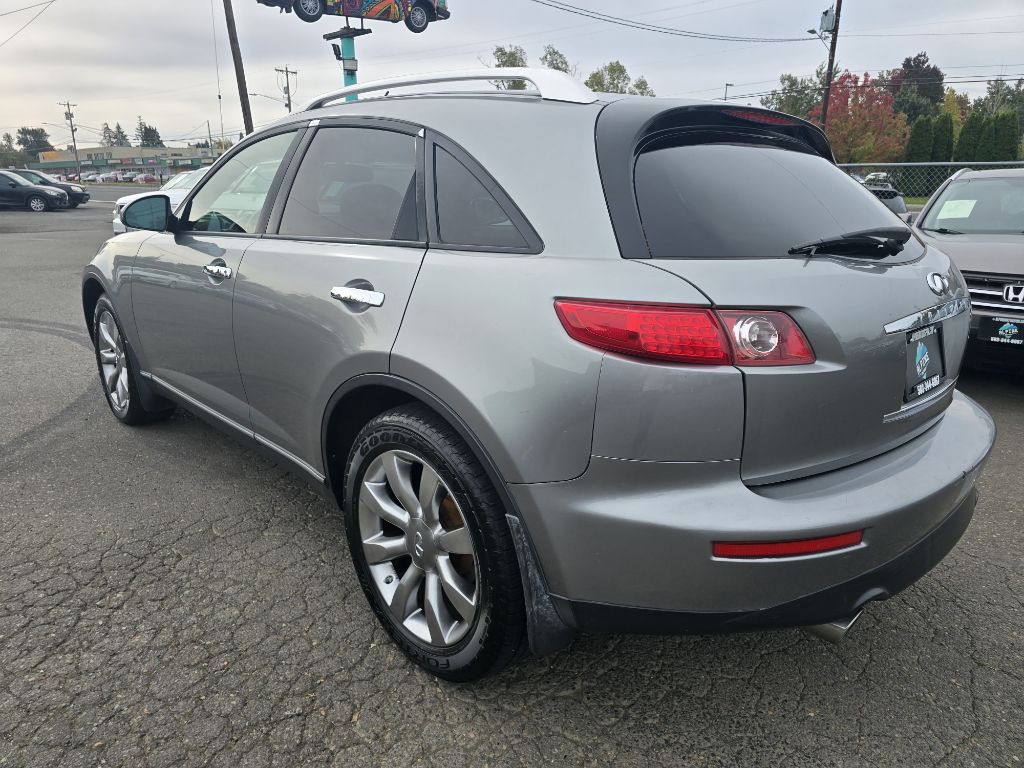 2004 INFINITI FX35 Image 3