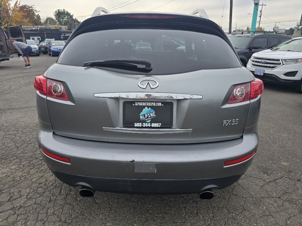 2004 INFINITI FX35 Image 4