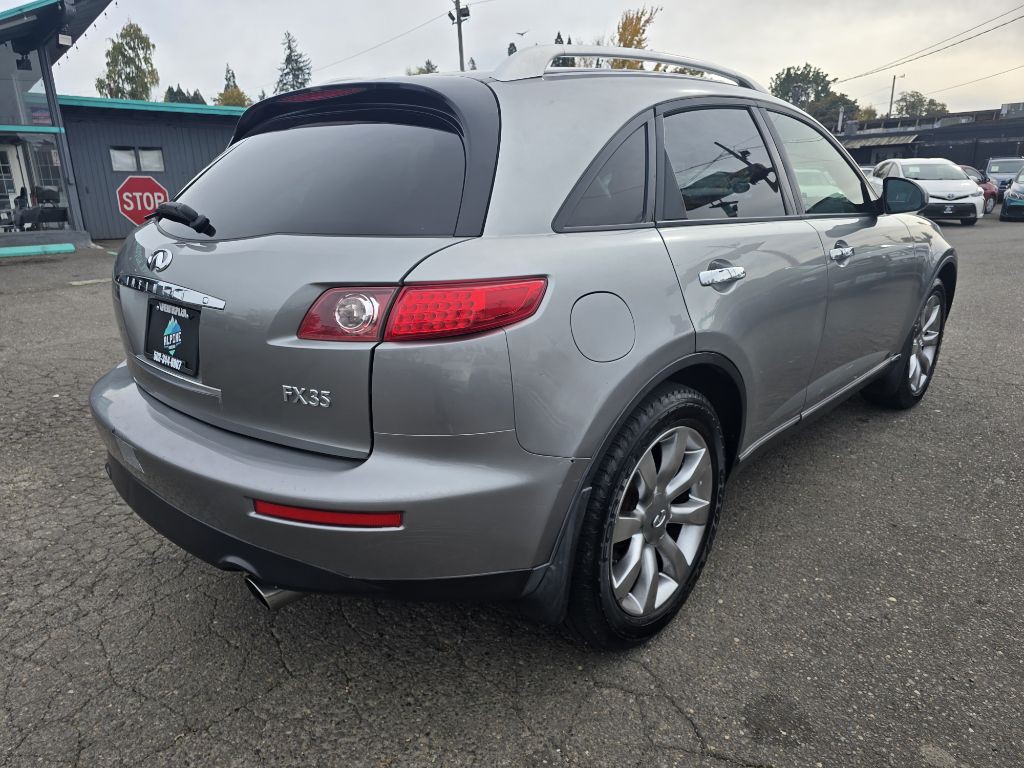 2004 INFINITI FX35 Image 5