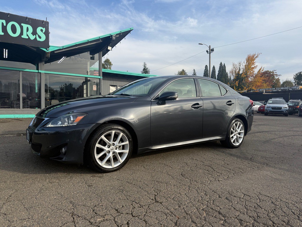 2011 Lexus IS Image 1