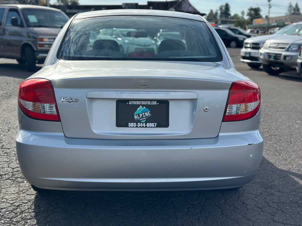 2005 Kia Rio Image 3