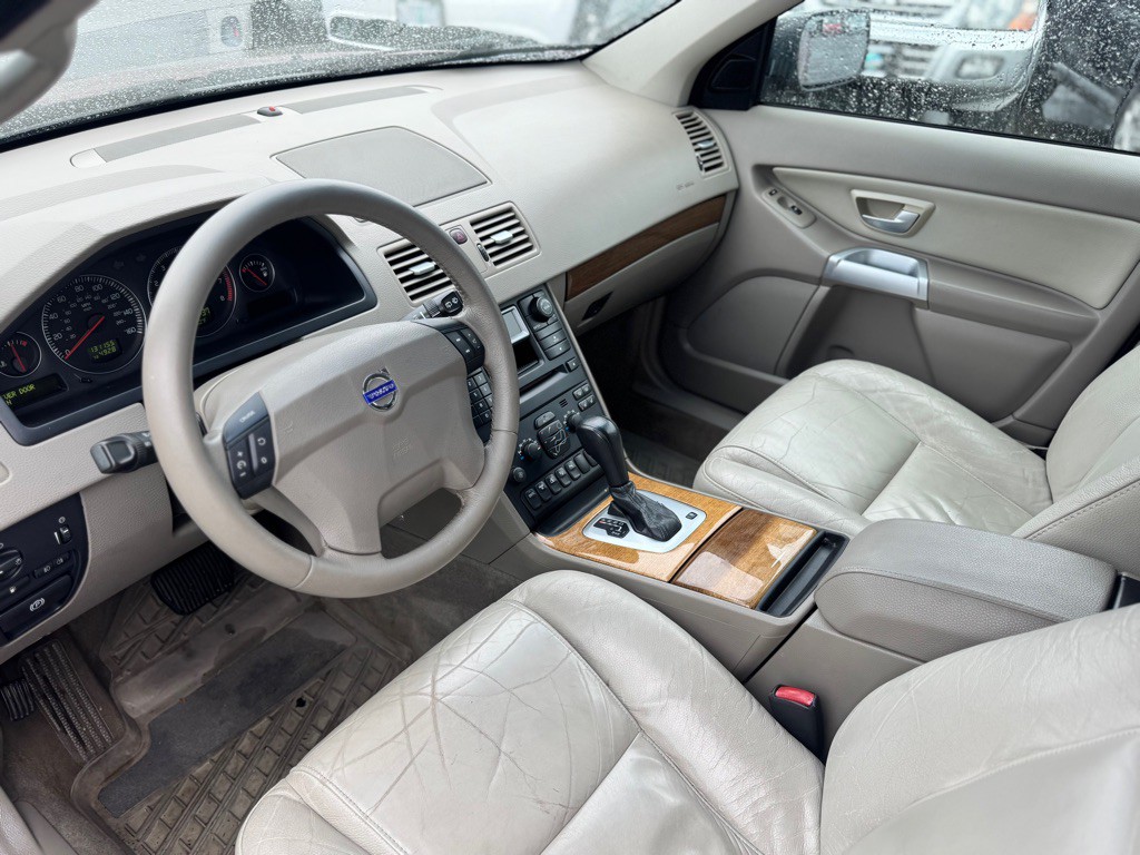 2006 Volvo XC90 Image 7