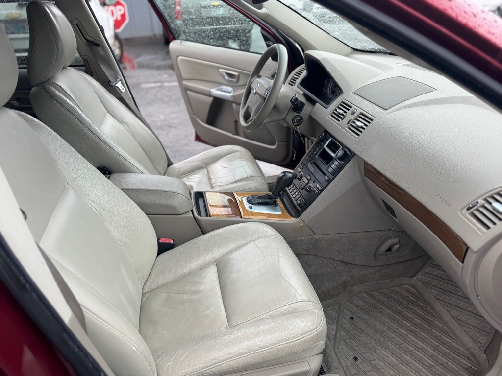 2006 Volvo XC90 Image 12