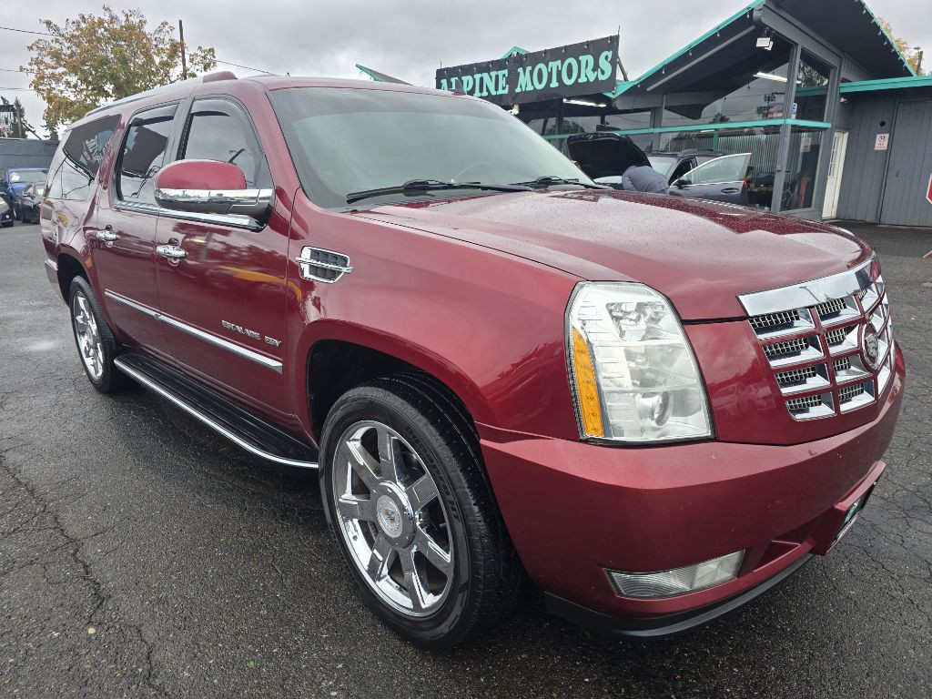 2011 Cadillac Escalade Image 7
