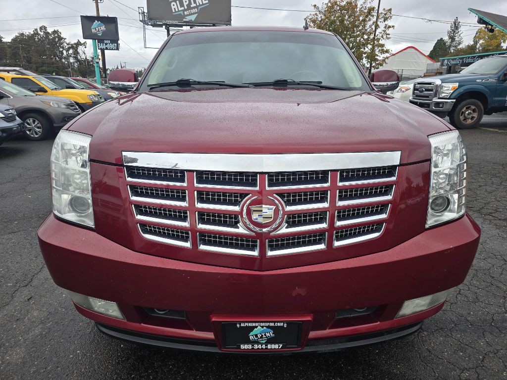 2011 Cadillac Escalade Image 8