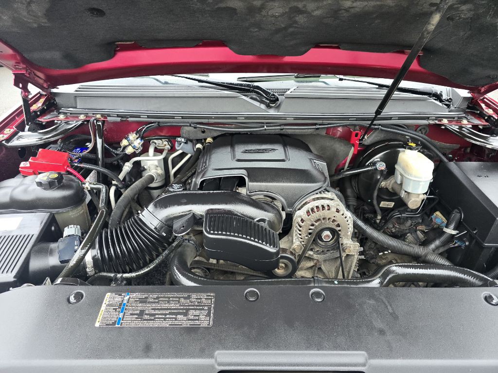 2011 Cadillac Escalade Image 20