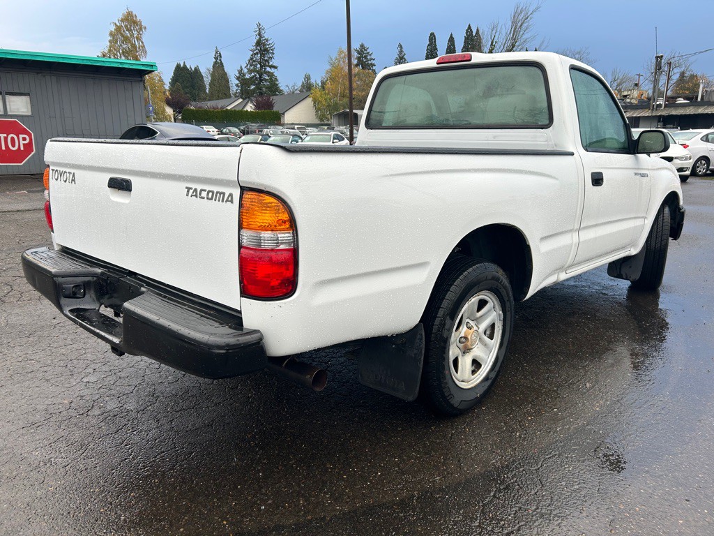 2004 Toyota Tacoma Image 4